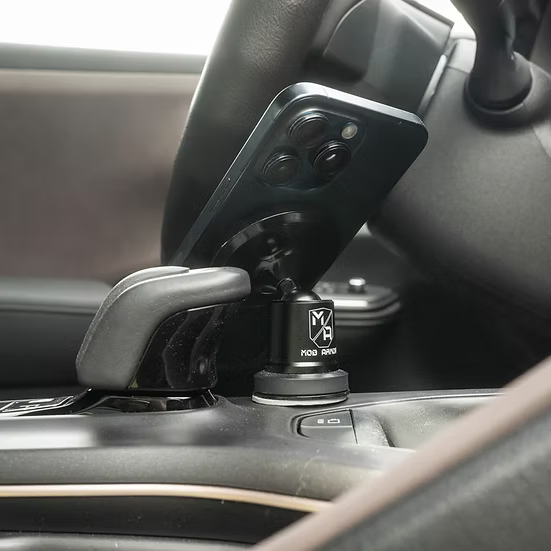 MOB ARMOR | Non-Charging MagSafe® Magnetic Phone Mount (Black)