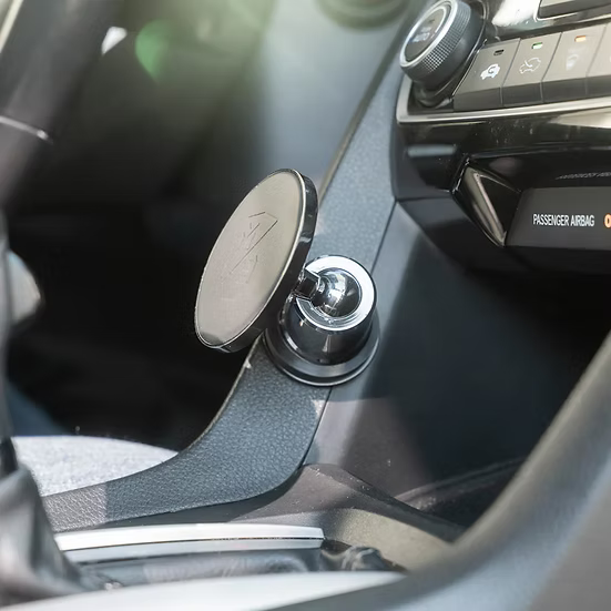 MOB ARMOR | Non-Charging MagSafe® Magnetic Phone Mount (Black)